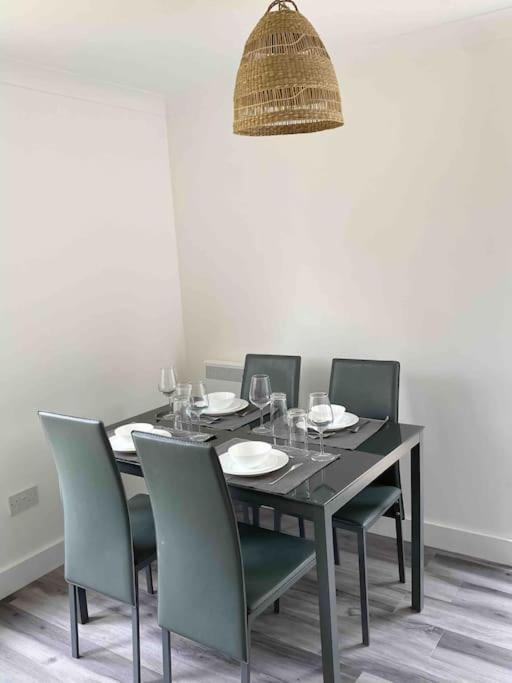 Апартаменти Modern Flat Near Train Station With Free Parking Кембридж Екстер'єр фото