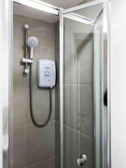 Апартаменти Modern Flat Near Train Station With Free Parking Кембридж Екстер'єр фото