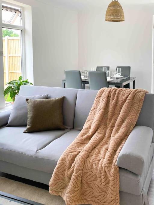 Апартаменти Modern Flat Near Train Station With Free Parking Кембридж Екстер'єр фото